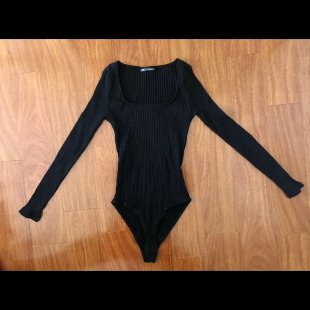 Zara Ribbed Square Neck Bodysuit